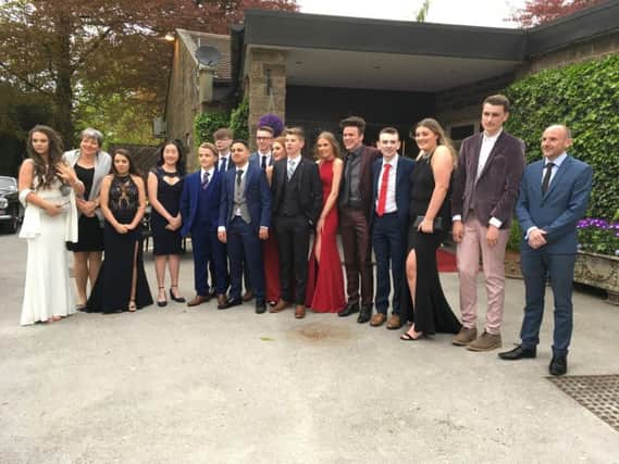 Oakhill students arrive at the Fence Gate restaurant for their leavers' party